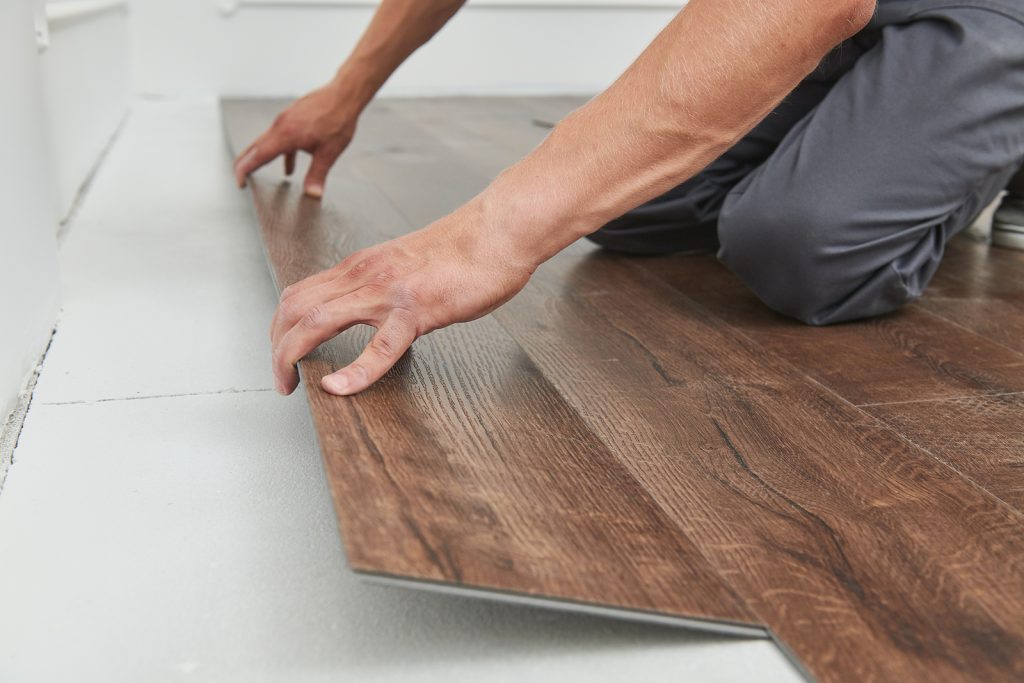 commercial flooring stockport - Installing-Vinyl-Flooring